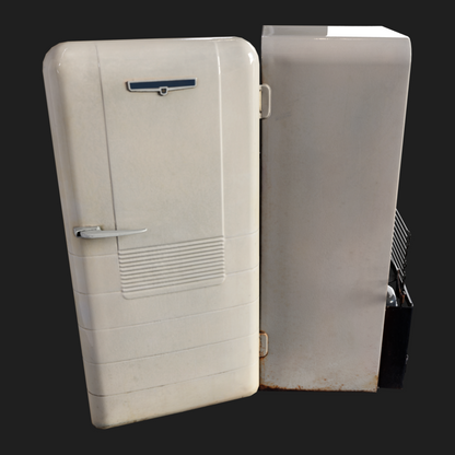 3D Props: Old Fridge